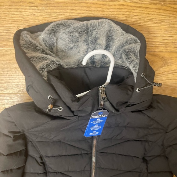 Winter Jacket with detachable hood, Nautica, Brand New - Picture 1 of 2